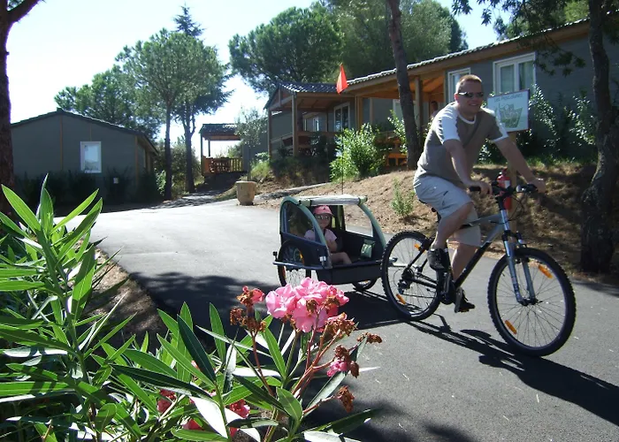 Lagrange Les Pescalunes 3* アグド