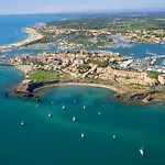 Lagrange Les Pescalunes Hotell