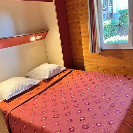Hotel Lagrange Les Pescalunes 3*