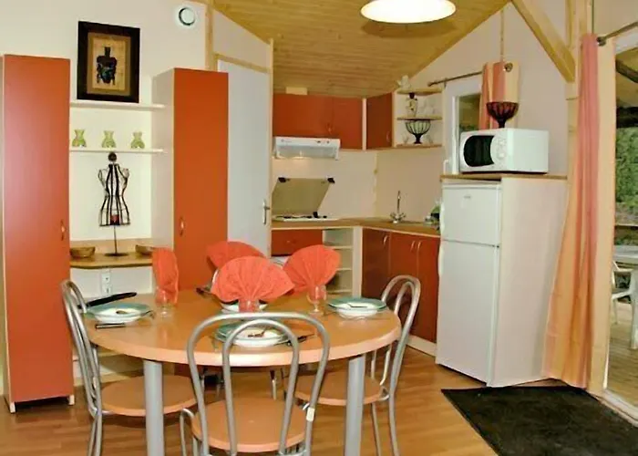 Lagrange Les Pescalunes 호텔 3*