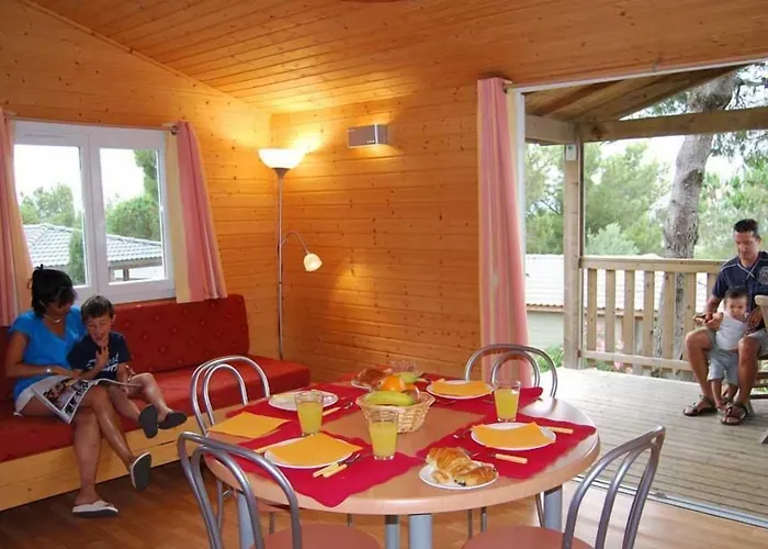 Lagrange Les Pescalunes 호텔 3*